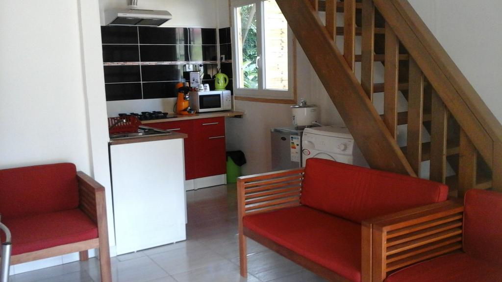 Les Jardins Creoles Apartment Силаос Екстериор снимка