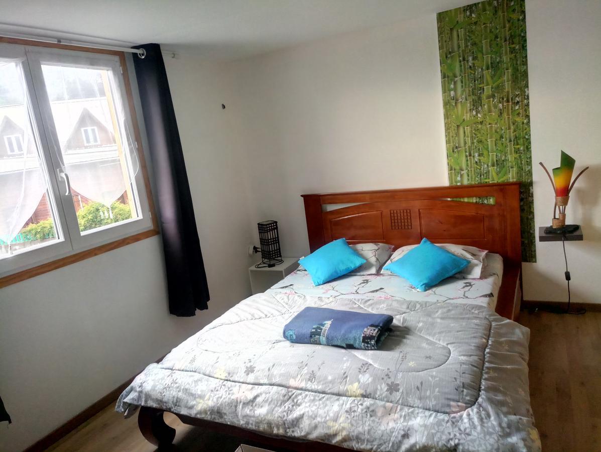 Les Jardins Creoles Apartment Силаос Екстериор снимка